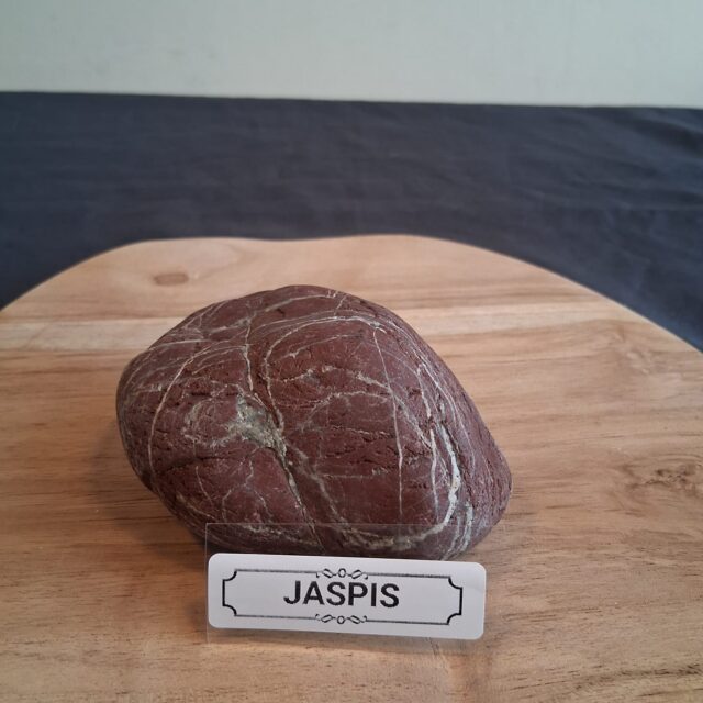 Rode Jaspis – De Steen van Kracht en Aarding