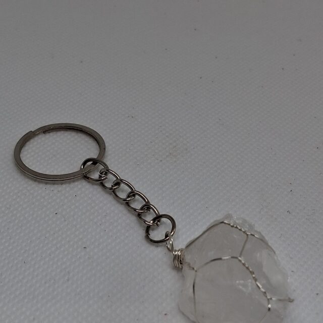 Bergkristal Sleutelhanger | Zilverkleurig met draad | 3 à 4 cm | Zuivering, Helderheid & Balans