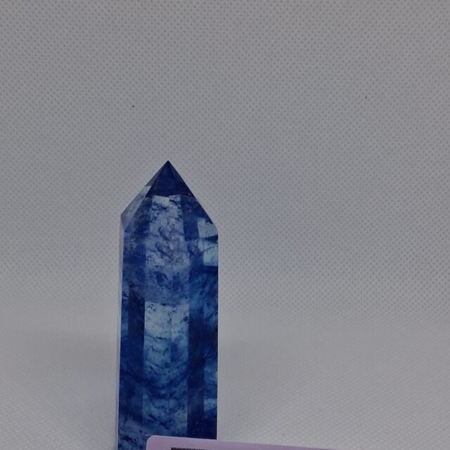 Blauwe Kwarts Toren | 8 cm | Innerlijke Rust, Helder Denken & Zuivere Communicatie