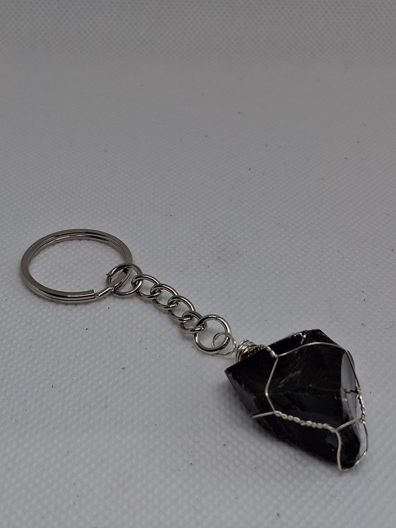 Obsidiaan Sleutelhanger – Bescherming, Transformatie & Waarheid